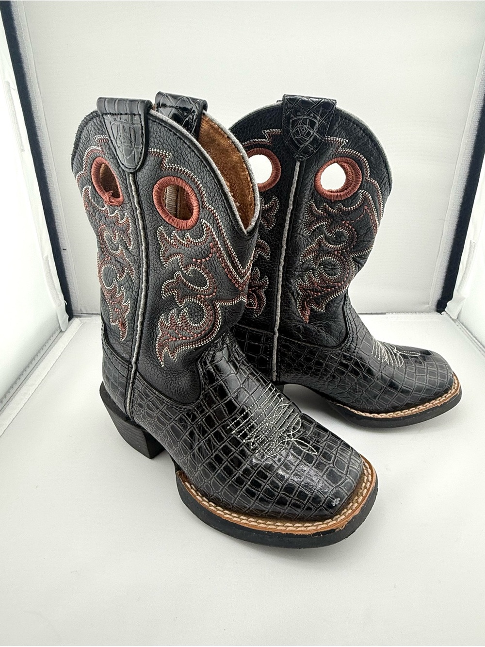 Ariat Kids Toddler Black Croc-Texture Leather Western Cowboy Boots 8 Embroidered